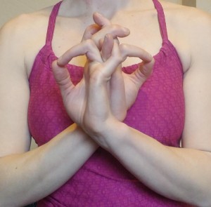 abhaya hrdaya mudra